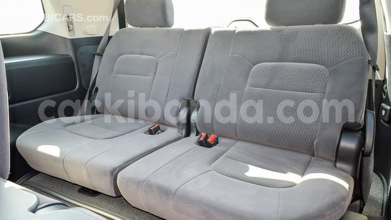 Big with watermark toyota land cruiser uganda import dubai 8681