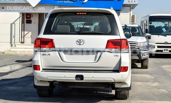 Buy Import Toyota Land Cruiser White Car in Import - Dubai in Uganda Buy Import Toyota Land Cruiser White Car in Import - Dubai in Uganda