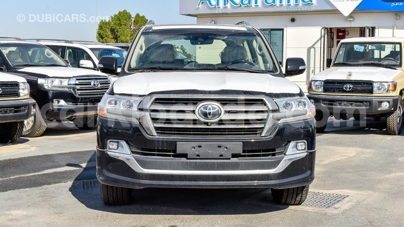 Big with watermark toyota land cruiser uganda import dubai 8682