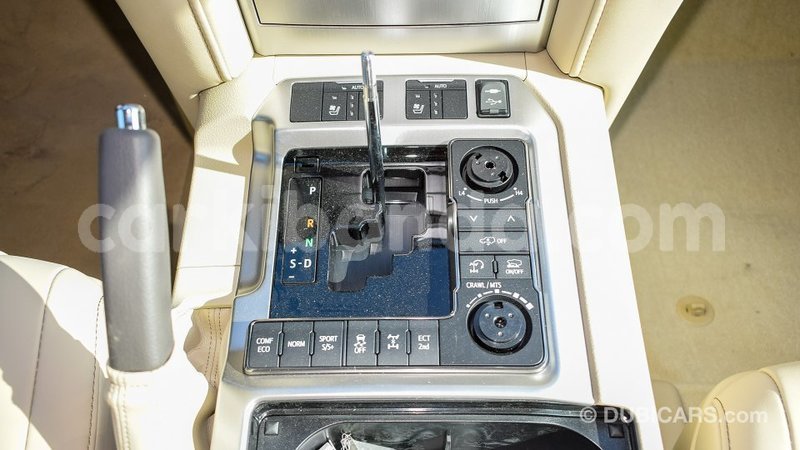 Big with watermark toyota land cruiser uganda import dubai 8682