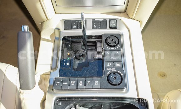 Buy Import Toyota Land Cruiser Black Car in Import - Dubai in Uganda Buy Import Toyota Land Cruiser Black Car in Import - Dubai in Uganda