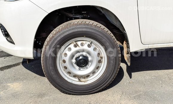 Buy Import Toyota Hilux White Car in Import - Dubai in Uganda Buy Import Toyota Hilux White Car in Import - Dubai in Uganda