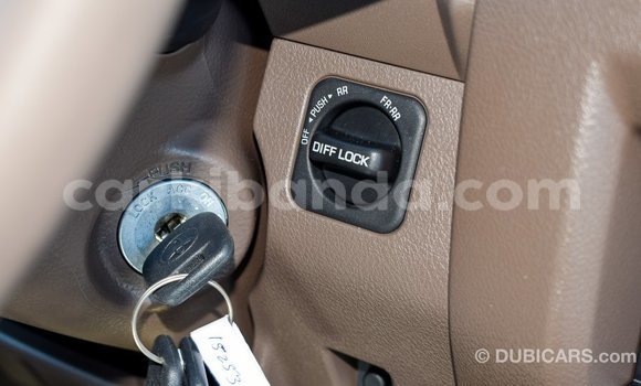 Buy Import Toyota Land Cruiser Beige Car in Import - Dubai in Uganda Buy Import Toyota Land Cruiser Beige Car in Import - Dubai in Uganda