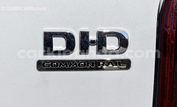 Buy Import Mitsubishi L200 White Car in Import - Dubai in Uganda Buy Import Mitsubishi L200 White Car in Import - Dubai in Uganda