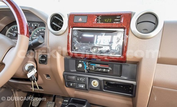 Buy Import Toyota Land Cruiser Beige Car in Import - Dubai in Uganda Buy Import Toyota Land Cruiser Beige Car in Import - Dubai in Uganda