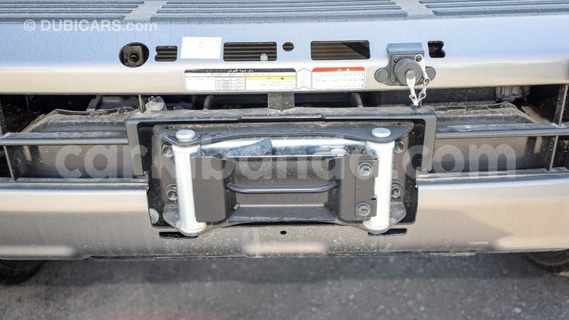 Big with watermark toyota land cruiser uganda import dubai 8695