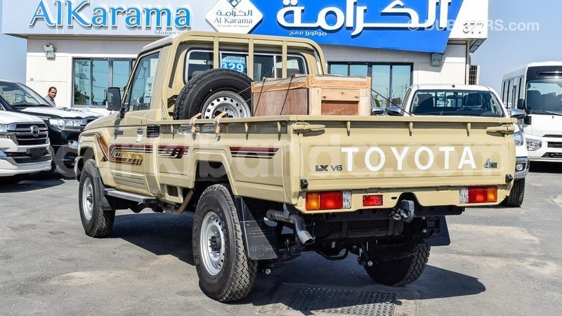 Big with watermark toyota land cruiser uganda import dubai 8695