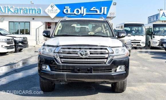 Buy Import Toyota Land Cruiser Black Car in Import - Dubai in Uganda Buy Import Toyota Land Cruiser Black Car in Import - Dubai in Uganda