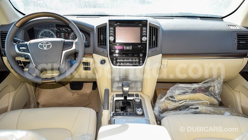 Big with watermark toyota land cruiser uganda import dubai 8697