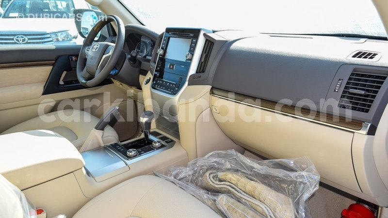 Big with watermark toyota land cruiser uganda import dubai 8697