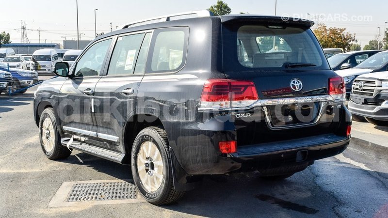 Big with watermark toyota land cruiser uganda import dubai 8697
