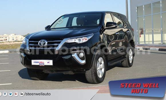 Gura Imported Toyota Fortuner Black Imodoka i Import - Dubai mu Uganda Gura Imported Toyota Fortuner Black Imodoka i Import - Dubai mu Uganda