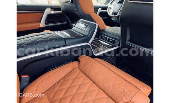 Buy Import Toyota Land Cruiser Black Car in Import - Dubai in Uganda Buy Import Toyota Land Cruiser Black Car in Import - Dubai in Uganda