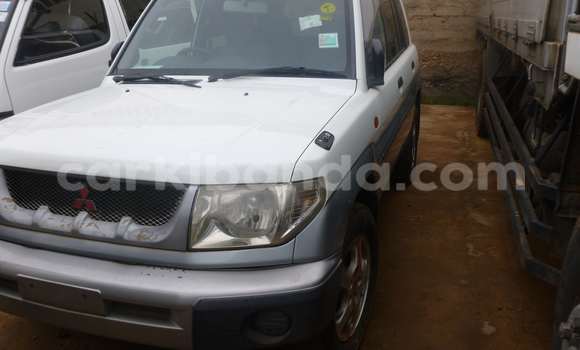 Buy Used Mitsubishi Pajero White Car in Arua in Uganda