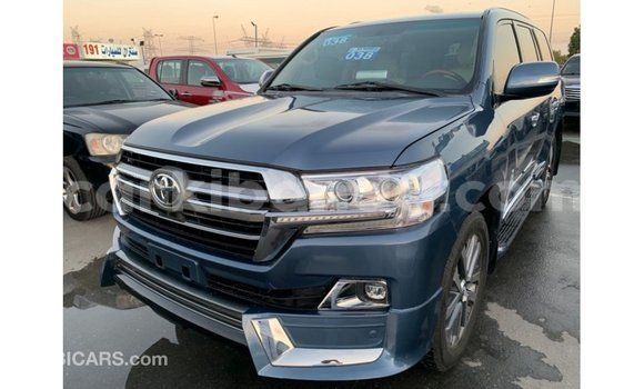 Gura Imported Toyota Land Cruiser Blue Imodoka i Import - Dubai mu Uganda Gura Imported Toyota Land Cruiser Blue Imodoka i Import - Dubai mu Uganda