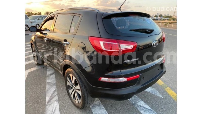 Big with watermark kia sportage uganda import dubai 8716