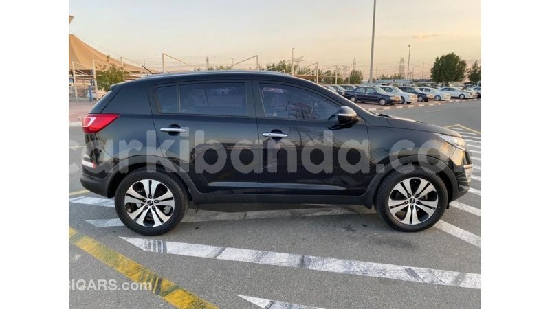 Big with watermark kia sportage uganda import dubai 8716