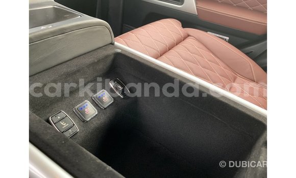 Gura Imported Toyota Land Cruiser Black Imodoka i Import - Dubai mu Uganda Gura Imported Toyota Land Cruiser Black Imodoka i Import - Dubai mu Uganda