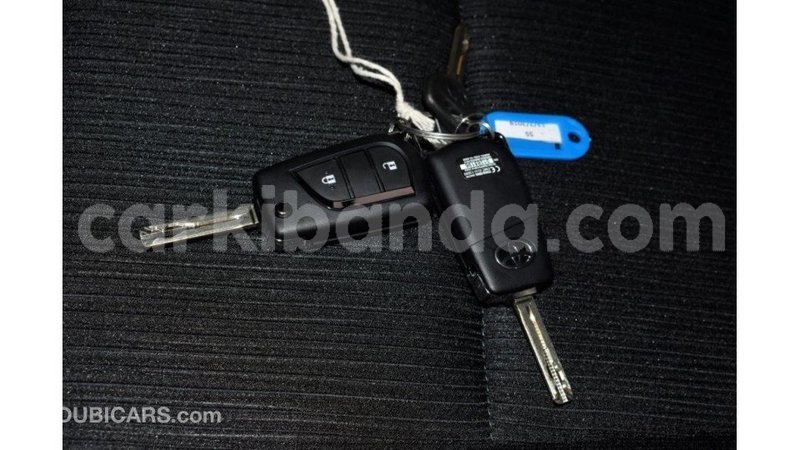 Big with watermark toyota hilux uganda import dubai 8726