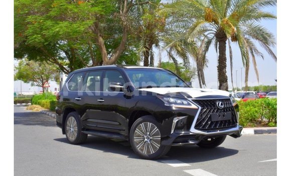 Acheter Import Voiture Lexus LX Noir à Import - Dubai, Ouganda Acheter Import Voiture Lexus LX Noir à Import - Dubai, Ouganda