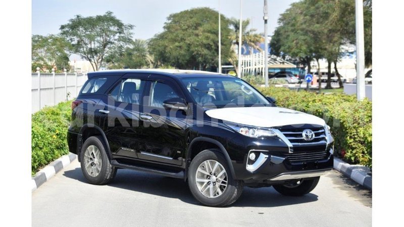 Big with watermark toyota fortuner uganda import dubai 8731