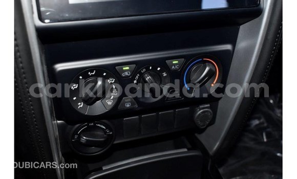 Nunua Imported Toyota Fortuner Nyeusi Gari ndani ya Import - Dubai nchini Uganda Nunua Imported Toyota Fortuner Nyeusi Gari ndani ya Import - Dubai nchini Uganda