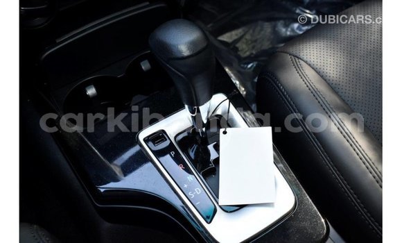 Nunua Imported Toyota Fortuner Nyeusi Gari ndani ya Import - Dubai nchini Uganda Nunua Imported Toyota Fortuner Nyeusi Gari ndani ya Import - Dubai nchini Uganda