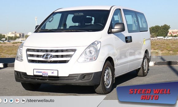 Gura Imported Hyundai Accent White Imodoka i Import - Dubai mu Uganda Gura Imported Hyundai Accent White Imodoka i Import - Dubai mu Uganda