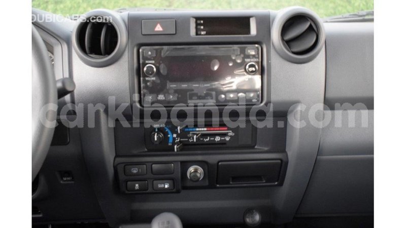 Big with watermark toyota land cruiser uganda import dubai 8739