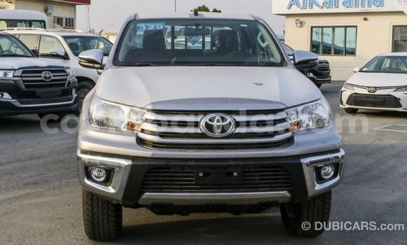 Acheter Import Voiture Toyota Hilux Autre à Import - Dubai, Ouganda Acheter Import Voiture Toyota Hilux Autre à Import - Dubai, Ouganda