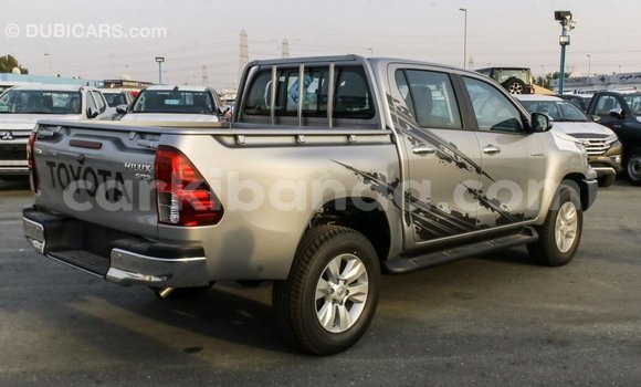 Acheter Import Voiture Toyota Hilux Autre à Import - Dubai, Ouganda Acheter Import Voiture Toyota Hilux Autre à Import - Dubai, Ouganda