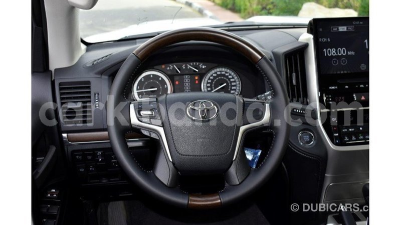 Big with watermark toyota land cruiser uganda import dubai 8752