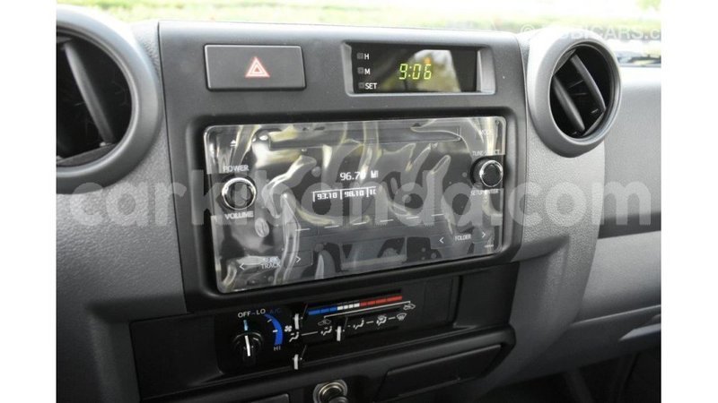 Big with watermark toyota land cruiser uganda import dubai 8759