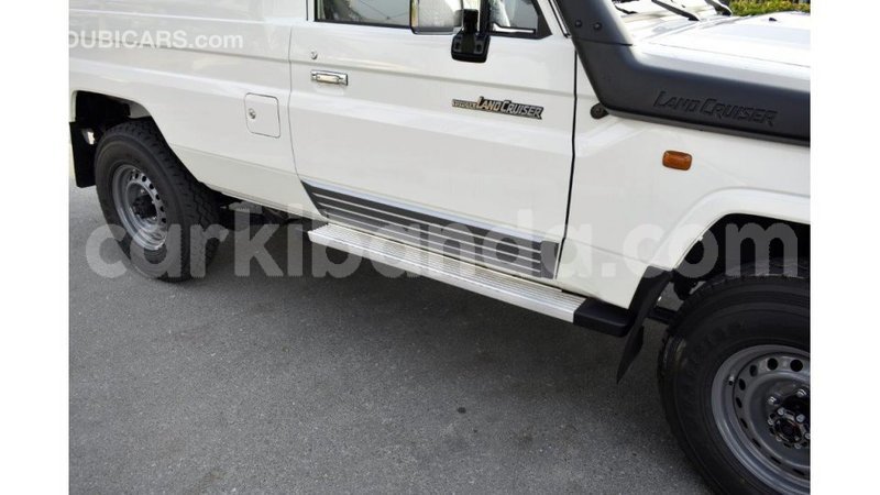 Big with watermark toyota land cruiser uganda import dubai 8759