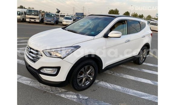Buy Import Hyundai Santa Fe White Car in Import - Dubai in Uganda Buy Import Hyundai Santa Fe White Car in Import - Dubai in Uganda