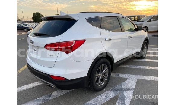 Buy Import Hyundai Santa Fe White Car in Import - Dubai in Uganda Buy Import Hyundai Santa Fe White Car in Import - Dubai in Uganda