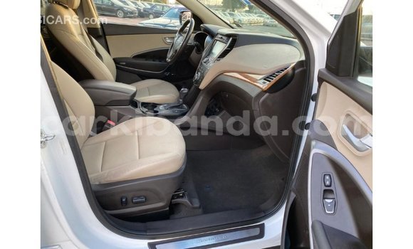 Buy Import Hyundai Santa Fe White Car in Import - Dubai in Uganda Buy Import Hyundai Santa Fe White Car in Import - Dubai in Uganda