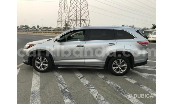 Buy Import Toyota Highlander Other Car in Import - Dubai in Uganda Buy Import Toyota Highlander Other Car in Import - Dubai in Uganda