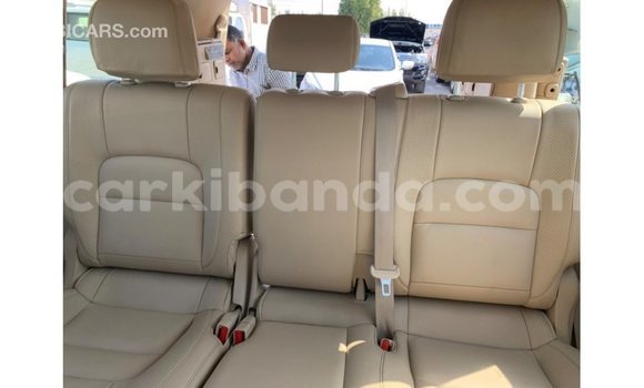 Gura Imported Toyota Land Cruiser White Imodoka i Import - Dubai mu Uganda Gura Imported Toyota Land Cruiser White Imodoka i Import - Dubai mu Uganda