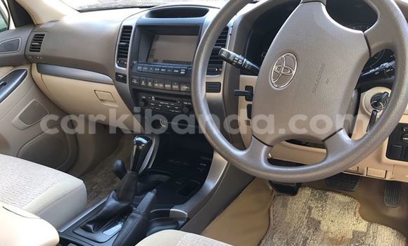 Gura Yakoze Toyota Prado Other Imodoka i Kampala mu Uganda Gura Yakoze Toyota Prado Other Imodoka i Kampala mu Uganda