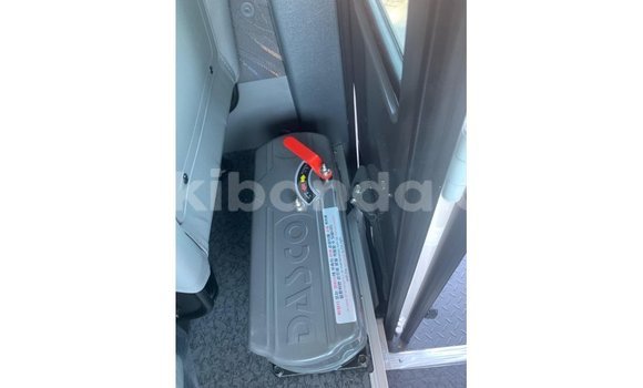 Gura Imported Hyundai Accent White Imodoka i Import - Dubai mu Uganda Gura Imported Hyundai Accent White Imodoka i Import - Dubai mu Uganda