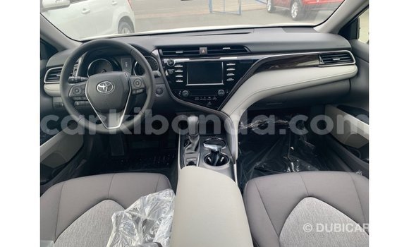 Gura Imported Toyota Camry Black Imodoka i Import - Dubai mu Uganda Gura Imported Toyota Camry Black Imodoka i Import - Dubai mu Uganda