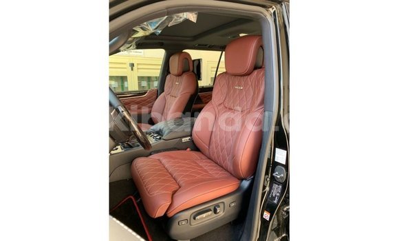 Acheter Import Voiture Lexus LX Noir à Import - Dubai, Ouganda Acheter Import Voiture Lexus LX Noir à Import - Dubai, Ouganda