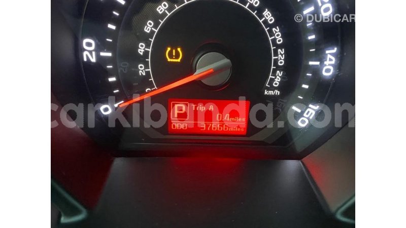 Big with watermark kia sportage uganda import dubai 8805