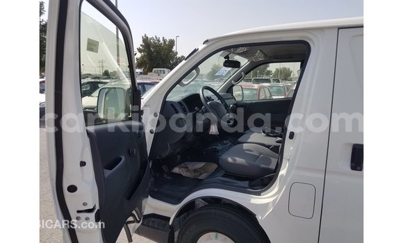 Gura Imported Toyota Hiace White Imodoka i Import - Dubai mu Uganda Gura Imported Toyota Hiace White Imodoka i Import - Dubai mu Uganda