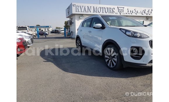 Gura Imported Kia Sportage White Imodoka i Import - Dubai mu Uganda Gura Imported Kia Sportage White Imodoka i Import - Dubai mu Uganda