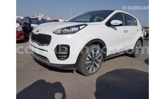 Gura Imported Kia Sportage White Imodoka i Import - Dubai mu Uganda Gura Imported Kia Sportage White Imodoka i Import - Dubai mu Uganda