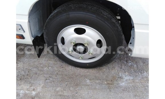 Gura Imported Toyota Coaster White Imodoka i Import - Dubai mu Uganda Gura Imported Toyota Coaster White Imodoka i Import - Dubai mu Uganda