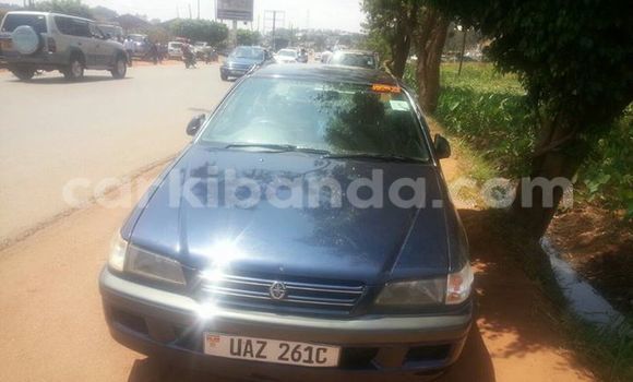 Gura Yakoze Toyota Premio Black Imodoka i Kampala mu Uganda Gura Yakoze Toyota Premio Black Imodoka i Kampala mu Uganda