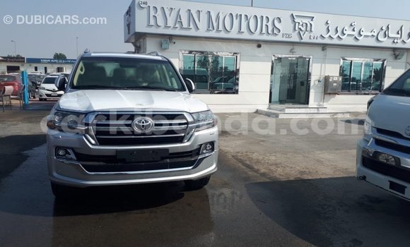 Gura Imported Toyota Land Cruiser Other Imodoka i Import - Dubai mu Uganda Gura Imported Toyota Land Cruiser Other Imodoka i Import - Dubai mu Uganda